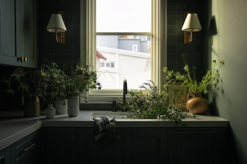 Luxury Bathroom Suite - Image 3