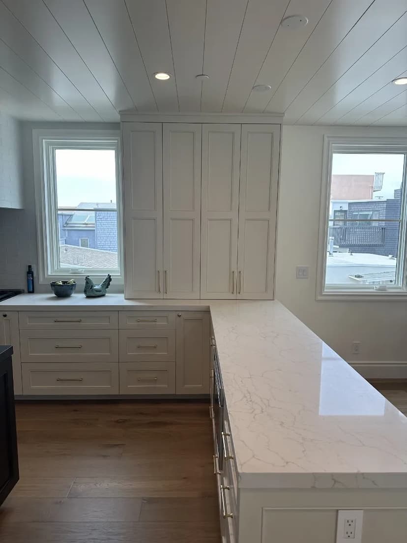 Traditional Cabinetry - Image 4